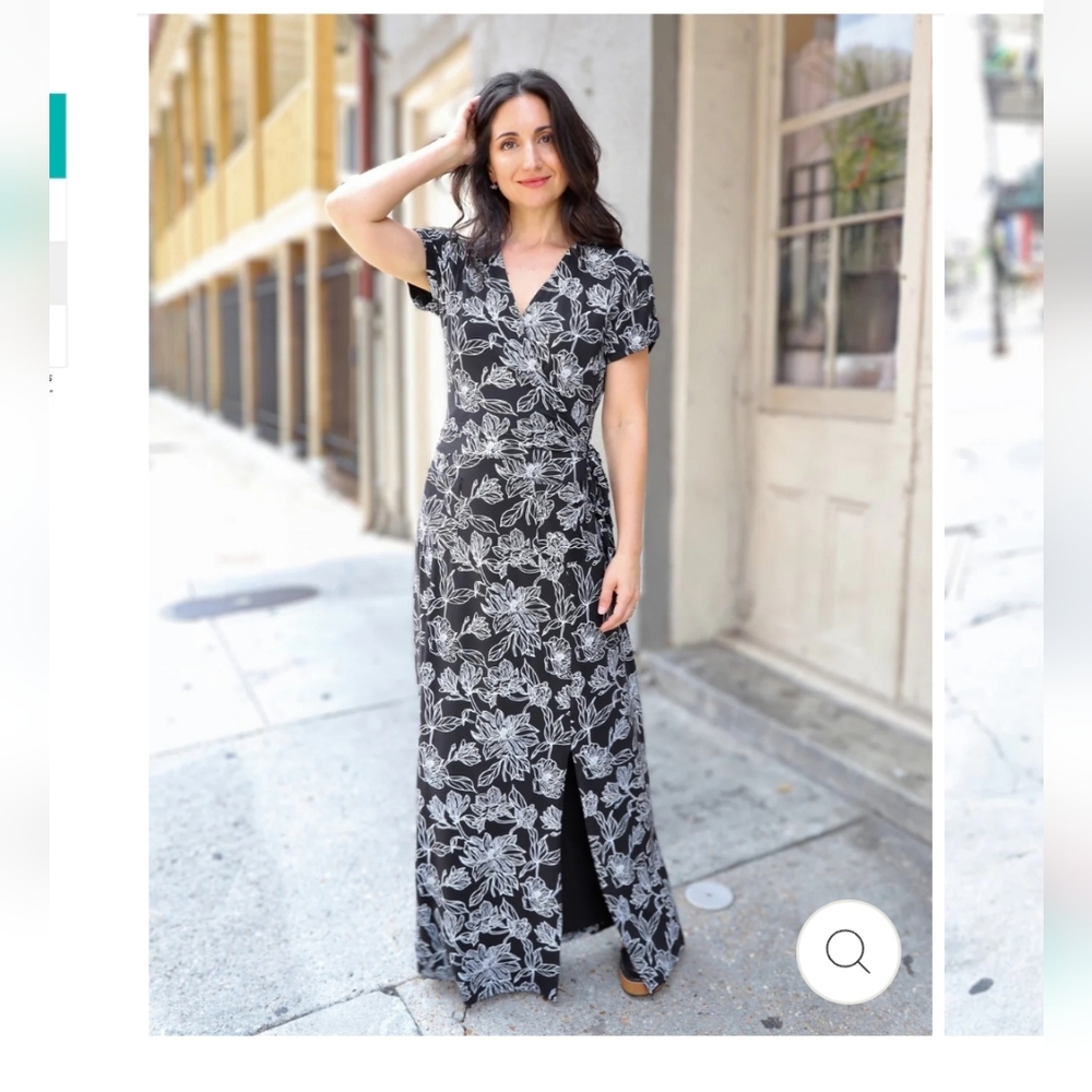 Beautiful, Sustainable, Maxi Wrap Dress In A Black/White Floral Pattern. Size S